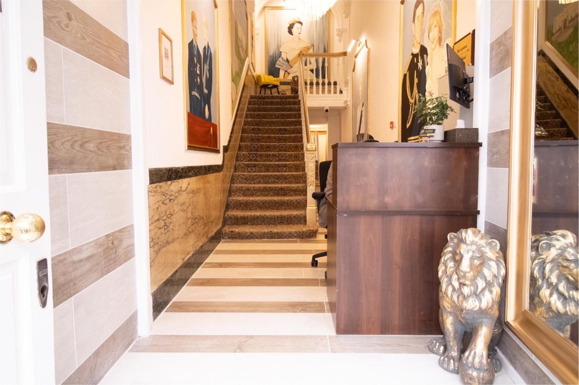 Spacious Studio Apartment On Oxford Street 9Gc London Bagian luar foto