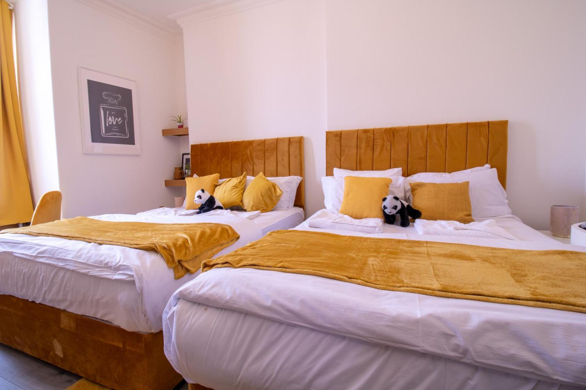 Spacious Studio Apartment On Oxford Street 9Gc London Bagian luar foto